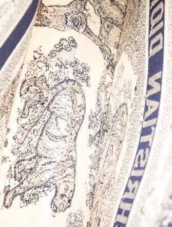 Christian Dior Toile de Jouy Book Medium 2022