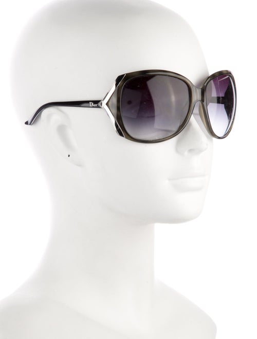 Christian Dior 1215393 Oversize Sunglasses