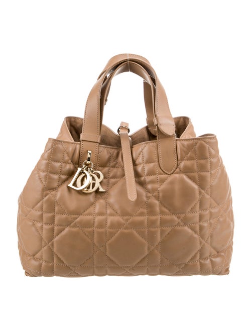 Christian Dior Cannage Toujours Medium 2024