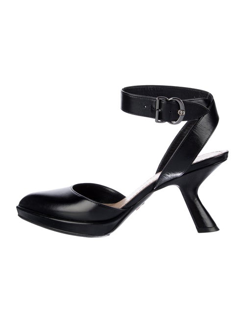 Christian Dior Leather D'Orsay Pumps