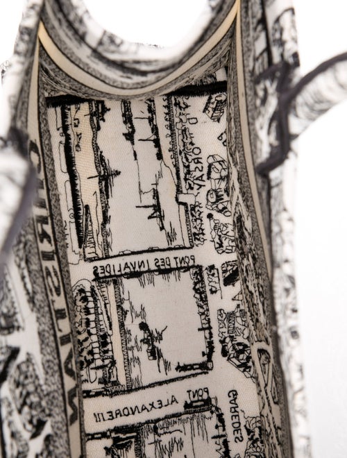 Christian Dior Canvas Book Medium 2023