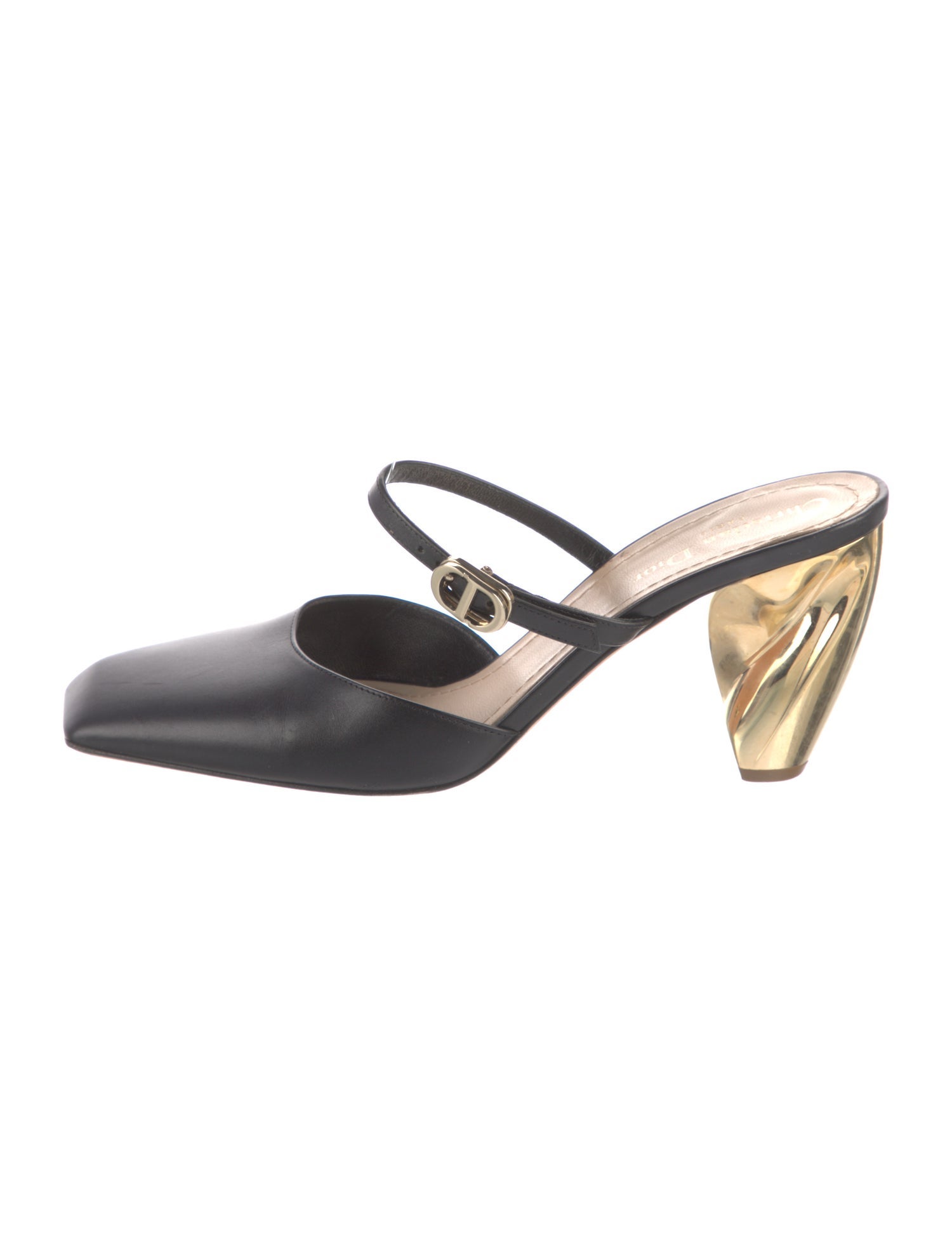 Christian Dior Pumps | The RealReal