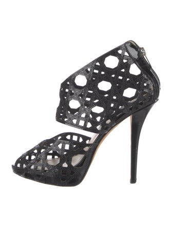 Christian Dior Cannage Pattern Patent Leather Pumps