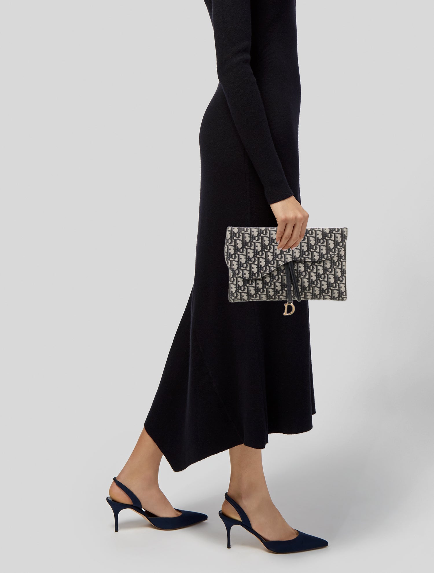 【関税＆送料込み】Gucci Horsebit Satin Ballets Gucci Studded Python & Karung Horsebit Clutch - Gold