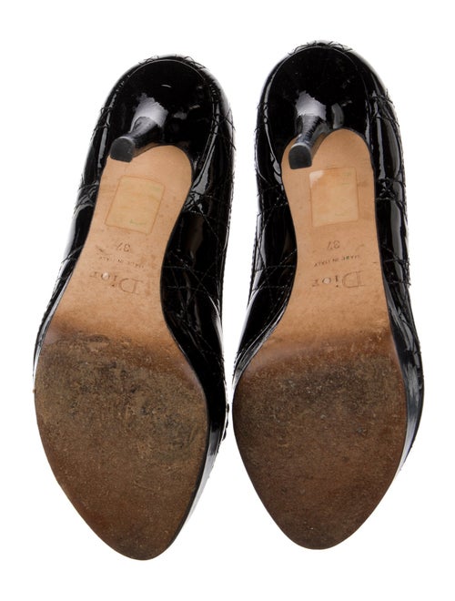 Christian Dior Cannage Pattern Patent Leather Pumps