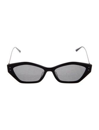 Christian Dior Cat-Eye Mirrored Sunglasses