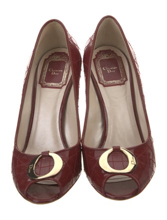 Christian Dior Cannage Pattern Patent Leather Pumps