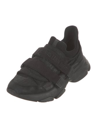 Christian Dior D-Wander Sneakers