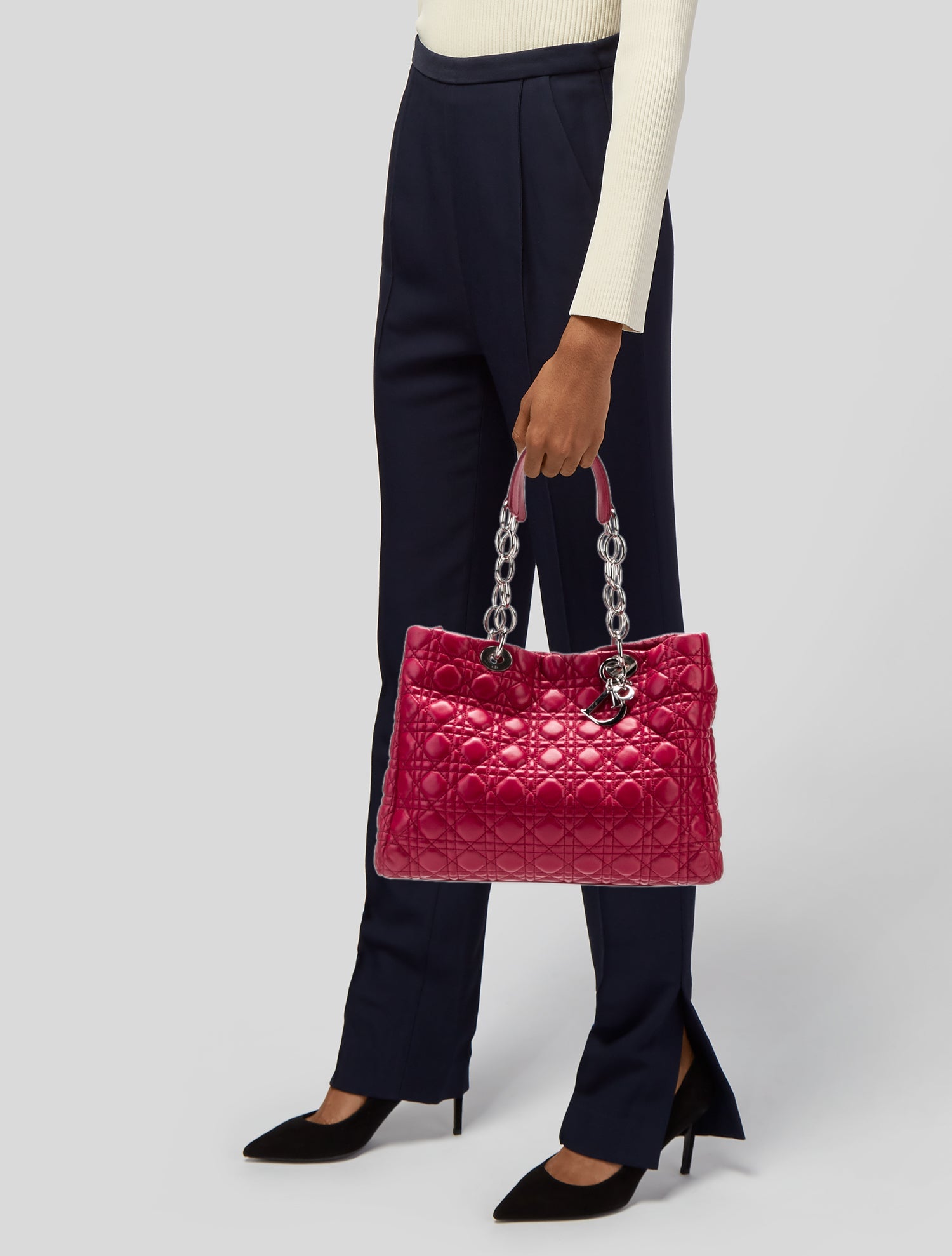 DIOR C'EST DIOR バッグ スモール Christian Dior 2023 Small C'est Dior Bag w/Tags - Neutrals