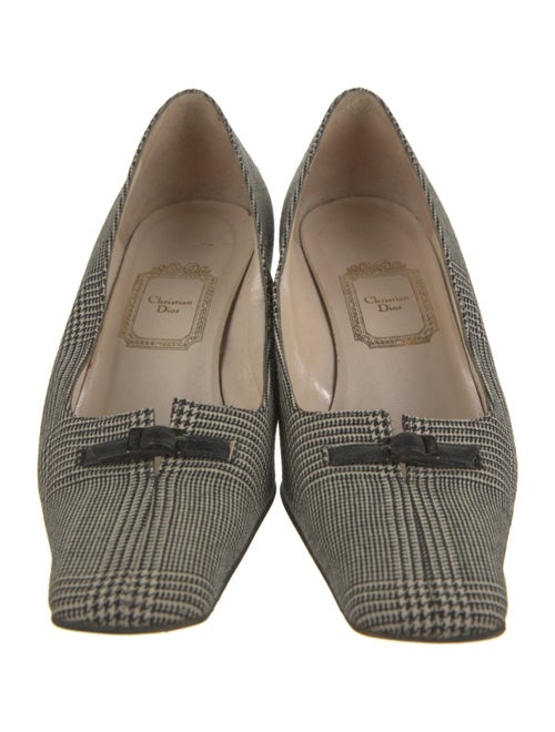 Christian Dior Houndstooth Print Pumps