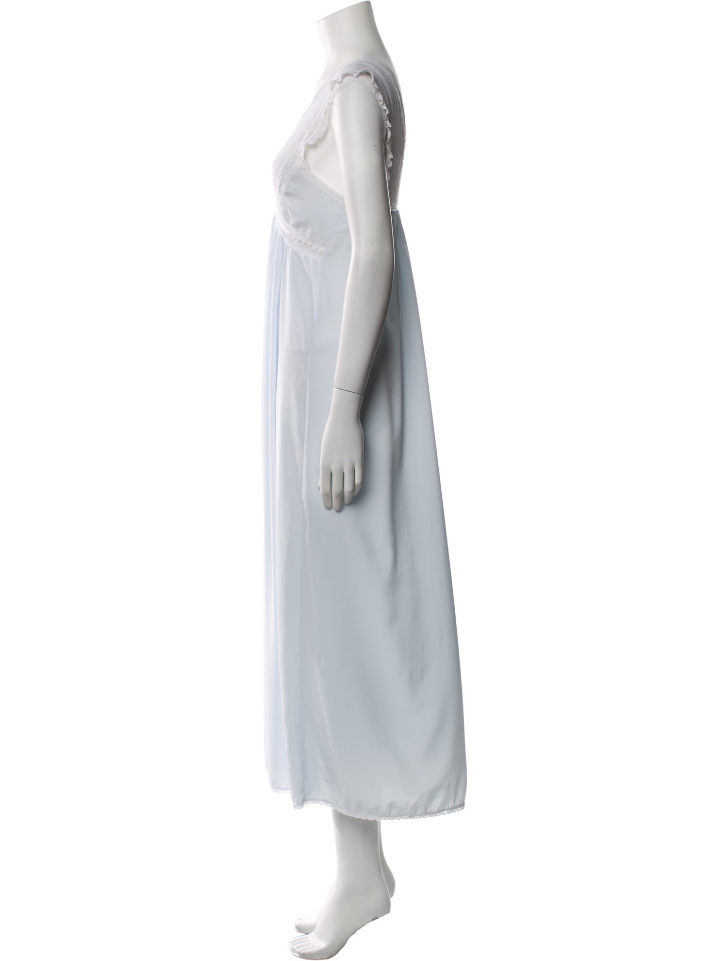 Christian Dior Scalloped Accent Nightgown