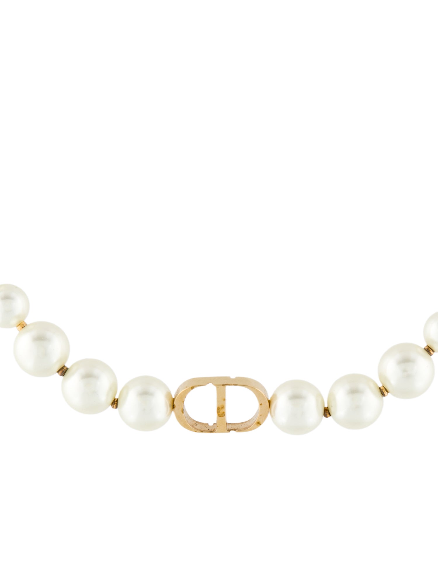 Christian Dior Faux Pearl 30 Montaigne Short Necklace