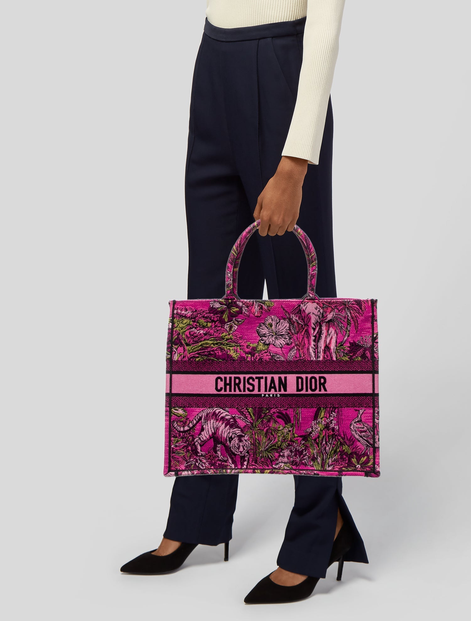 Christian Dior Canvas Book Large 2023