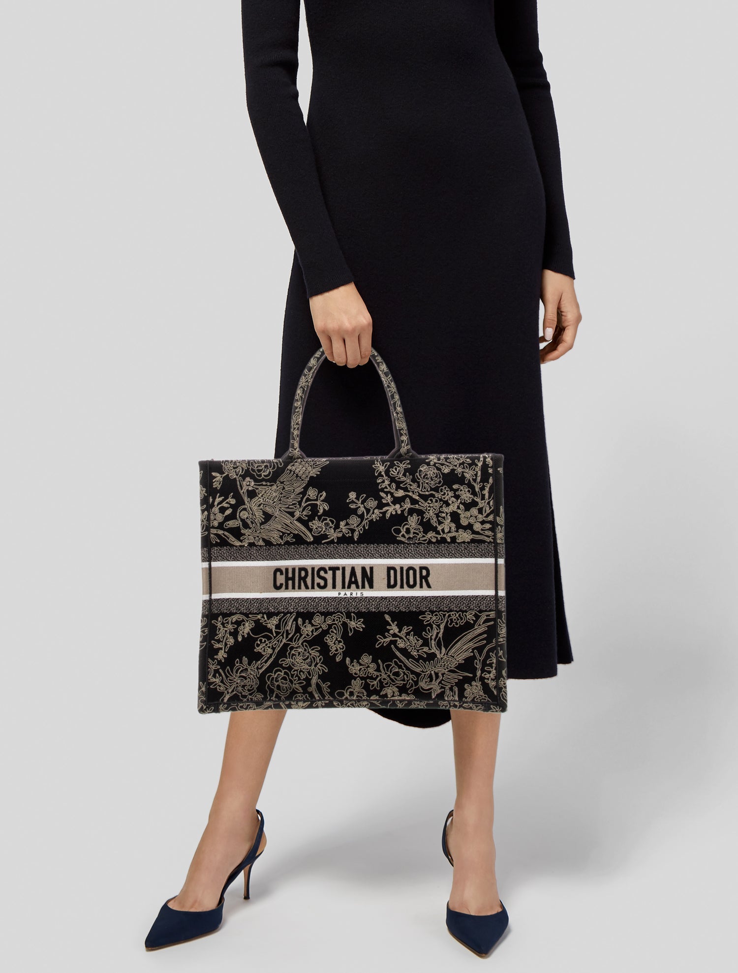 Christian Dior Canvas Book Large 2022