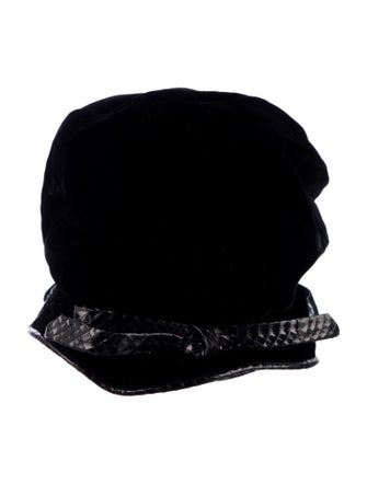 Christian Dior Chapeaux Snakeskin-Trimmed Newsboy Cap