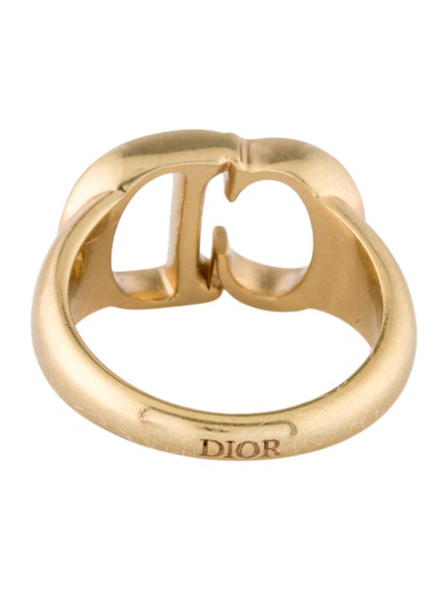 Christian Dior 30 Montaigne Ring