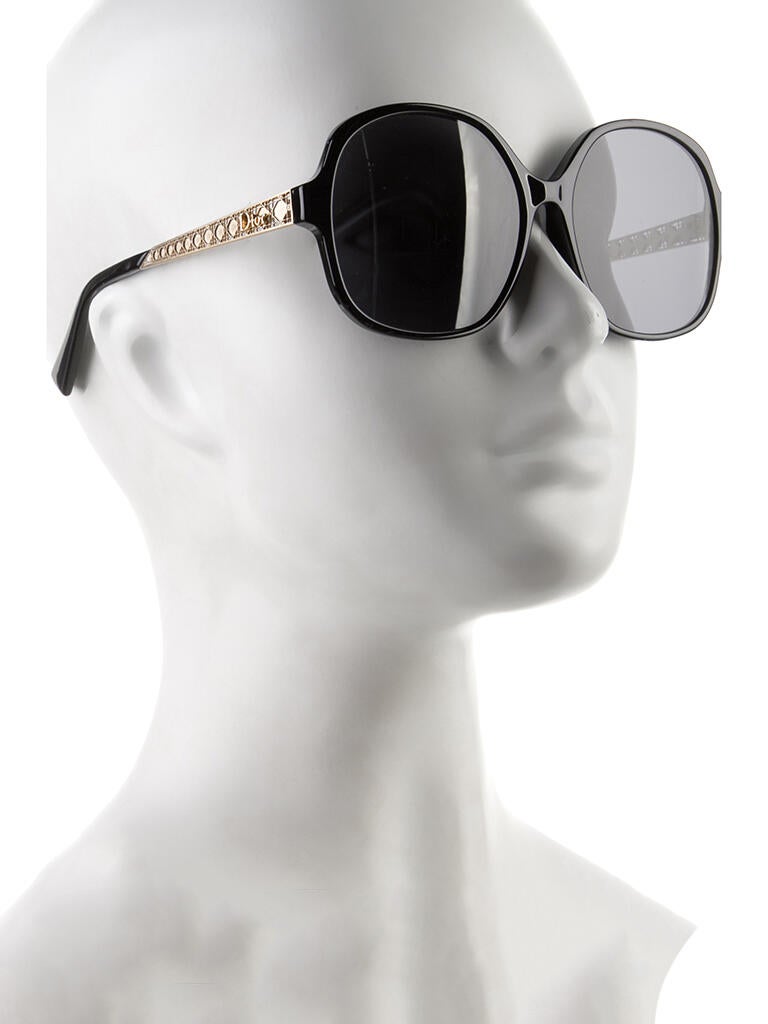 Christian Dior Diorama 8F Oversize Sunglasses