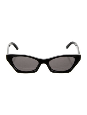 Christian Dior Cat-Eye Tinted Sunglasses