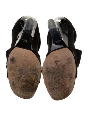 Christian Dior D'Orsay Pumps