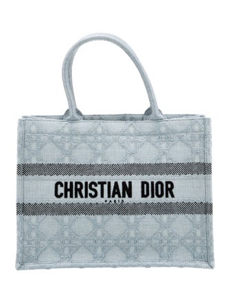 Christian Dior Cannage Book Medium 2024