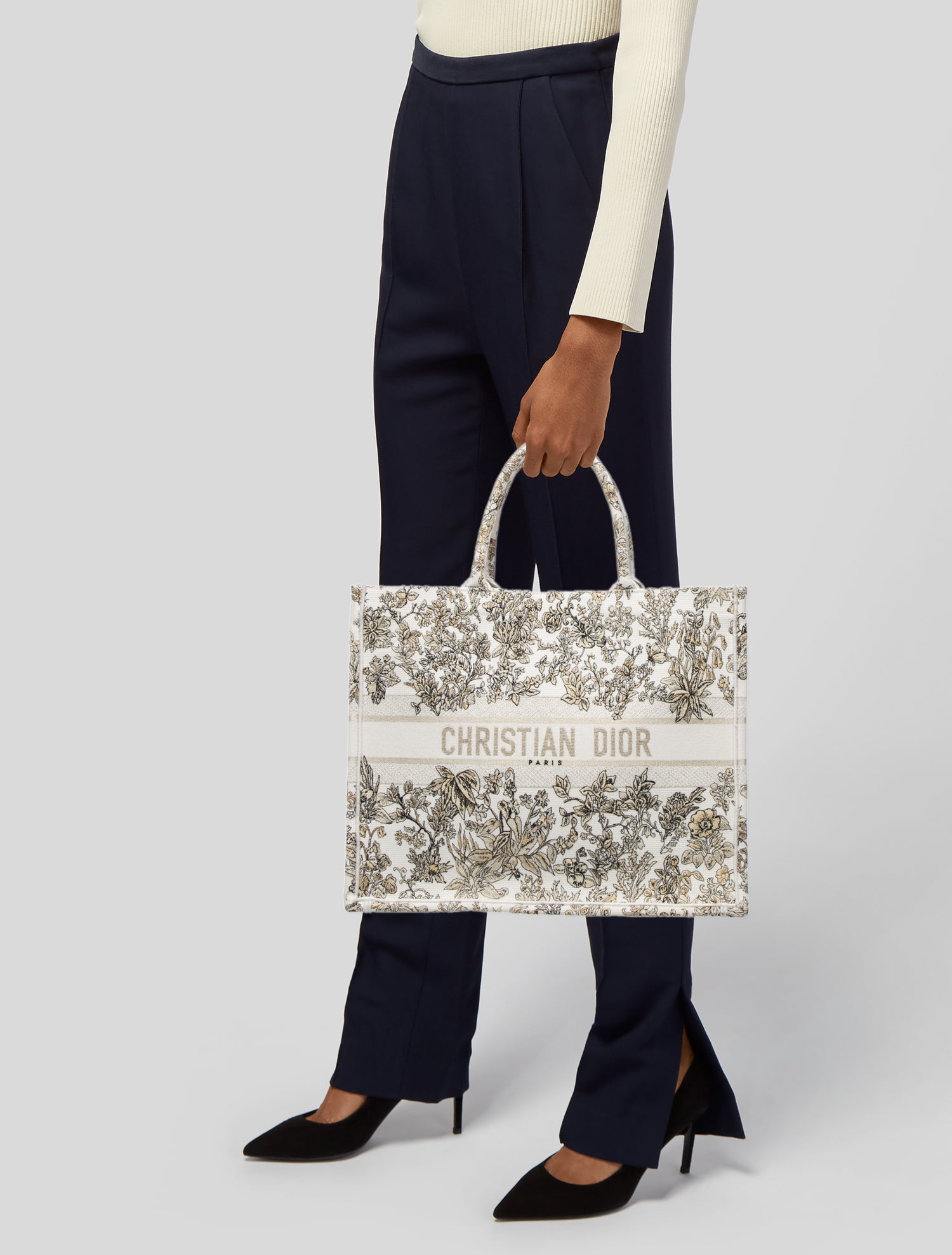 Christian Dior Canvas Book Large 2024