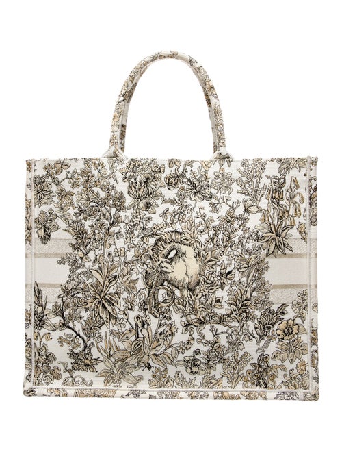 Christian Dior Canvas Book Large 2024