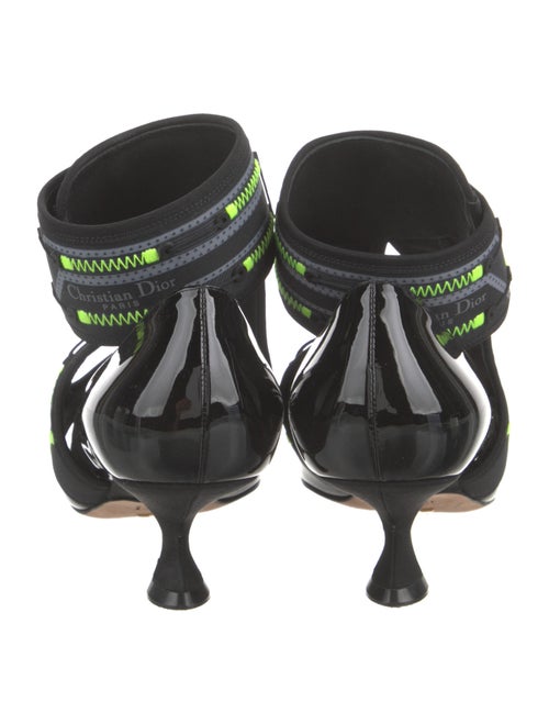 Christian Dior x Roger Vivier Patent Leather Pumps