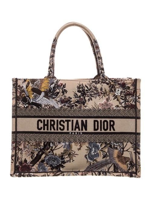 Christian Dior Jardin d’Hiver Book Medium 2022