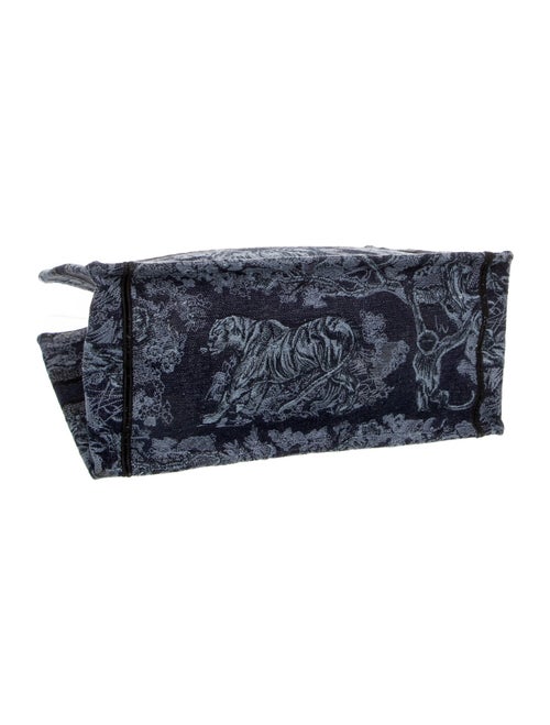 Christian Dior Canvas Book Medium 2023