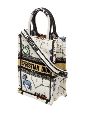 Christian Dior Canvas Book 2022