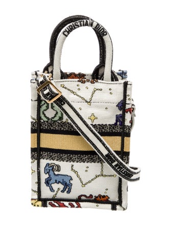 Christian Dior Canvas Book 2022