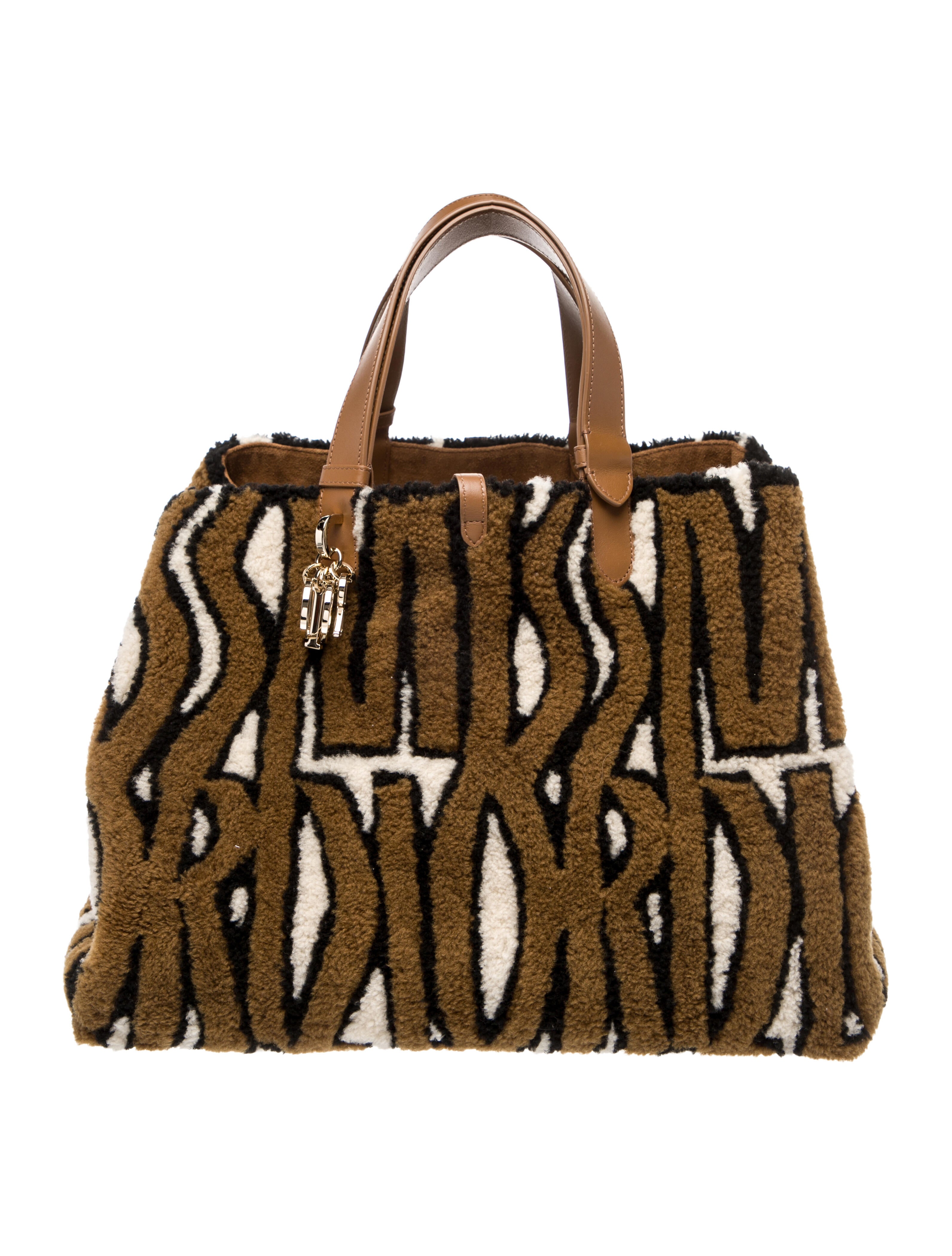 Christian Dior Shearling Toujours Large 2024