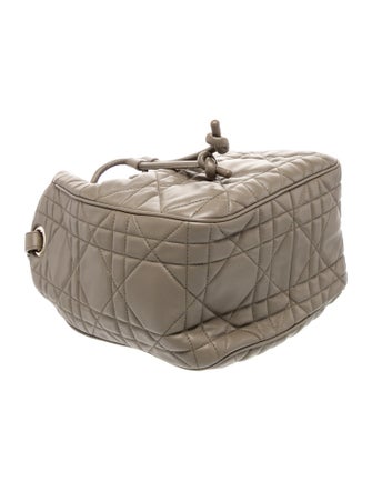 Christian Dior Cannage D-Motion Medium