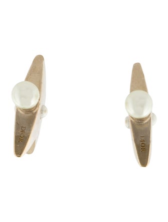 Christian Dior Faux Pearl Star Tribales Earrings