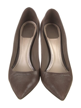 Christian Dior Leather Pumps