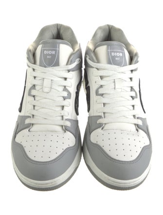 DIOR MEN B57 Mid Sneakers