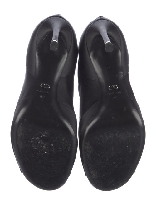 Christian Dior Satin Crystal Embellishments Pumps