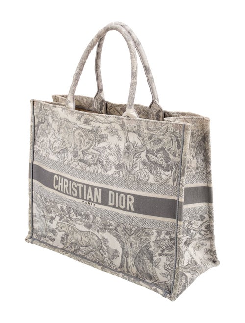 Christian Dior Canvas Book