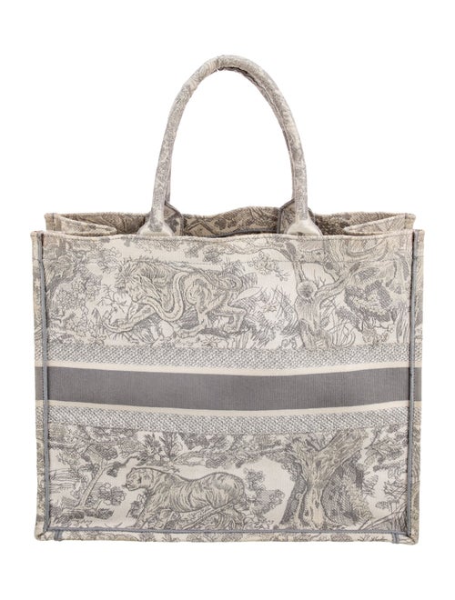 Christian Dior Canvas Book