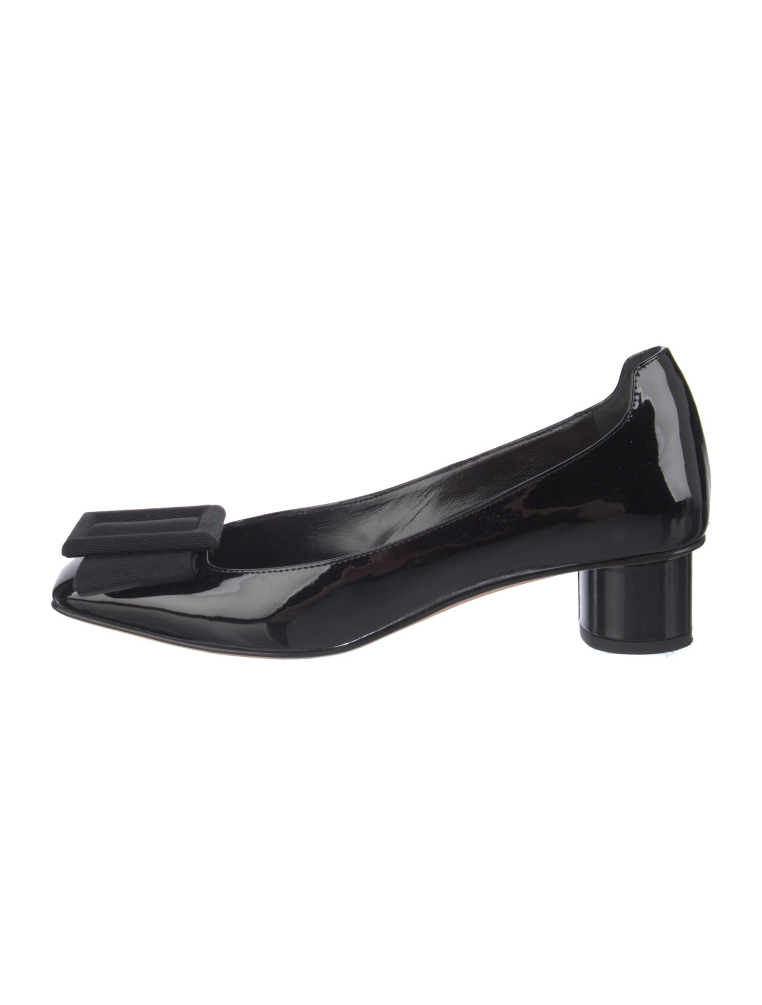 Christian Dior Patent Leather Bow Accents Pumps
