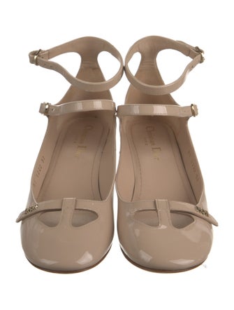 Christian Dior Patent Leather Cutout Accent Pumps