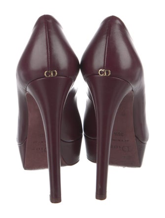 Christian Dior Leather Pumps