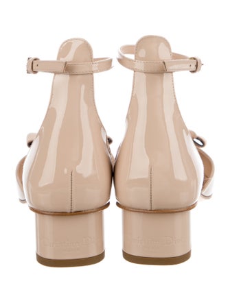 Christian Dior Patent Leather Grosgrain Trim D'Orsay Pumps