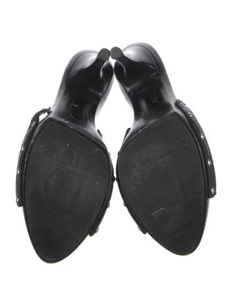 Christian Dior Cannage Pattern Leather Slides