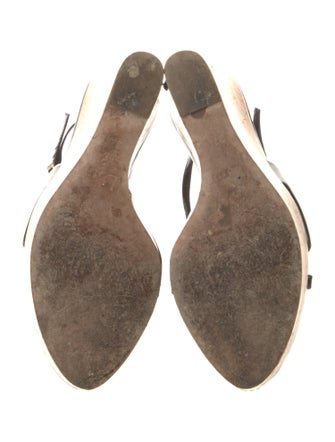 Christian Dior Patent Leather Bow Accents Sandals