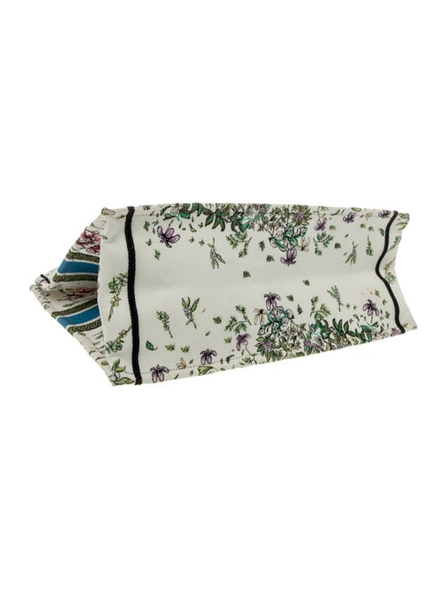 Christian Dior Toile de Jouy Book Large 2022