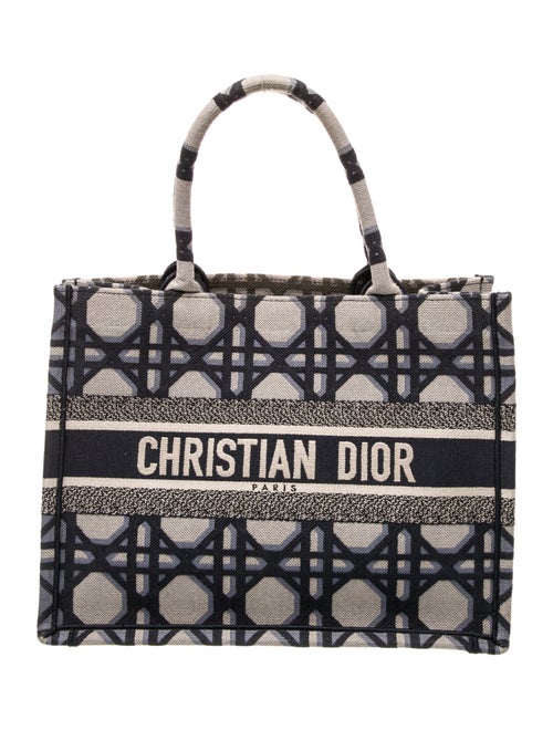 Christian Dior Cannage Book Medium 2023