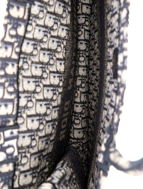 Christian Dior Canvas Book