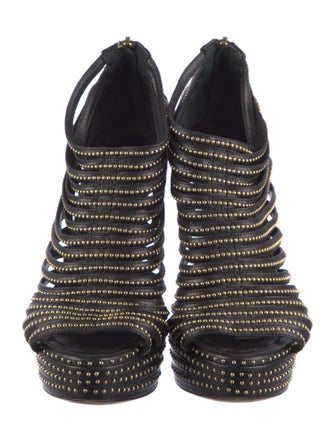 Christian Dior Leather Studded Accents Pumps