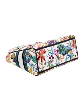 Christian Dior Canvas Book 2023